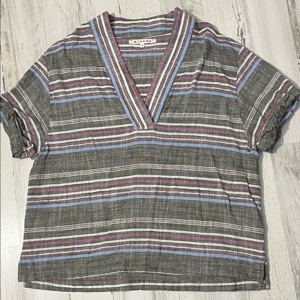 XiRENA Gray Striped V-Neck Blouse with Blue and Purple Accents